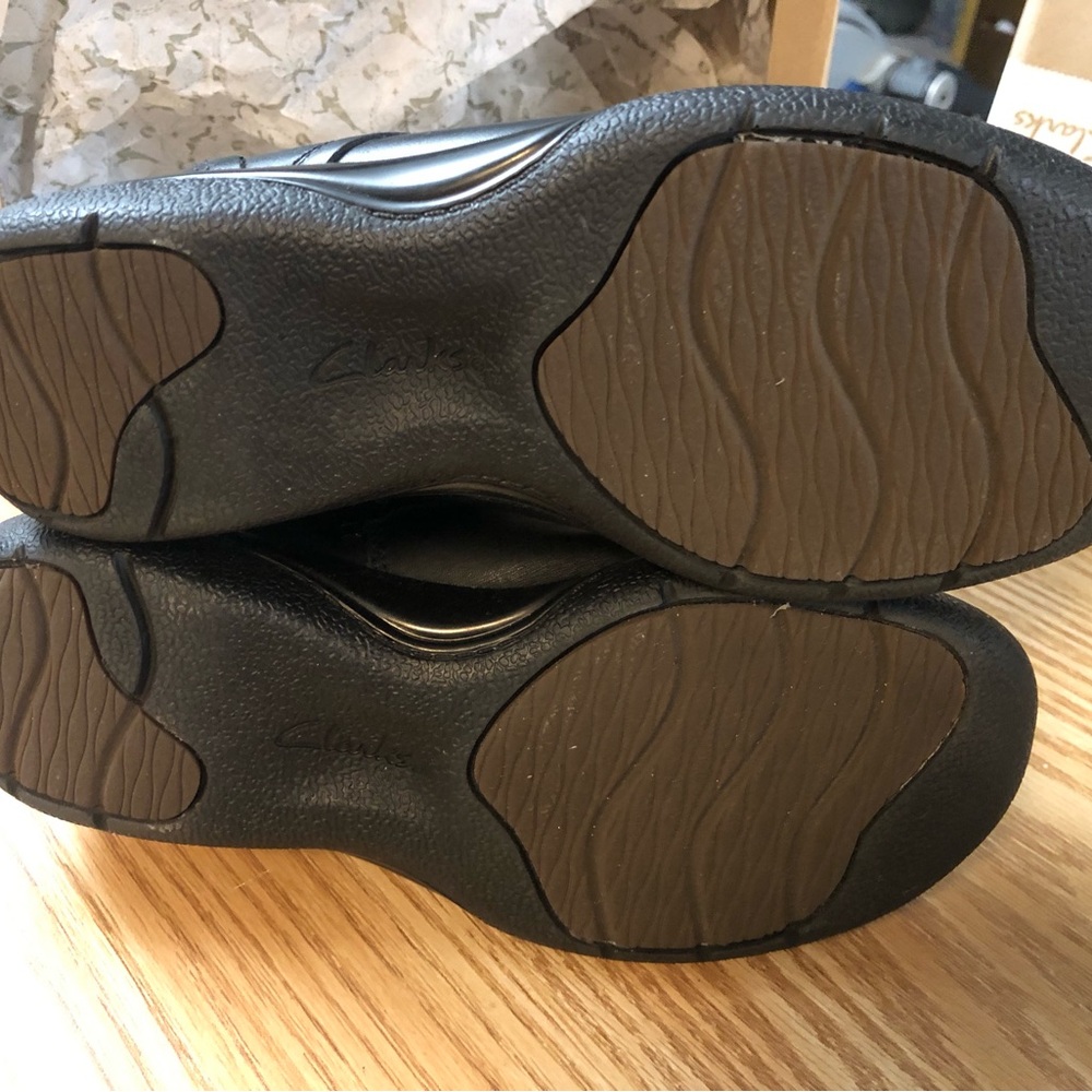 Clarks Kearns Admire Black Leather Boots, new - Picture 5 of 5